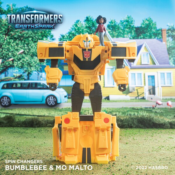 SDCC 2022    Transformers EarthSpark Bumblebee Image  (18 of 30)